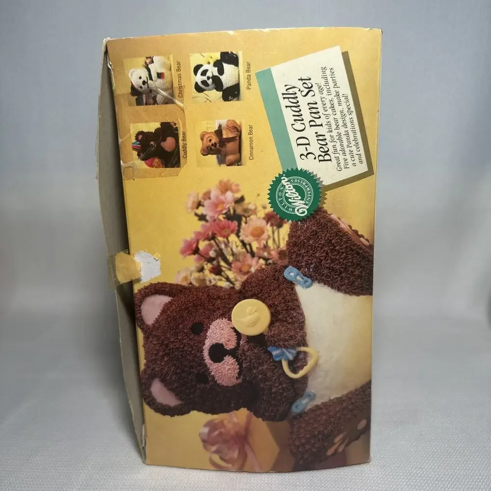 3-D Cuddly Bear Wilton Cake Pan Set COMPLETE w/ Box, Missing Instructions